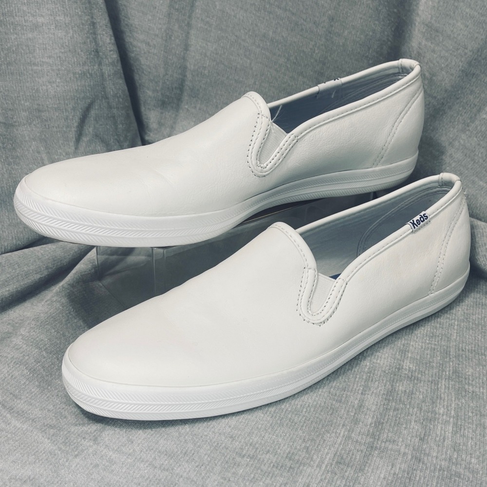 Keds Chillax Slip On Sneakers Women's Size 8.5 White Leather Low Top WH48600